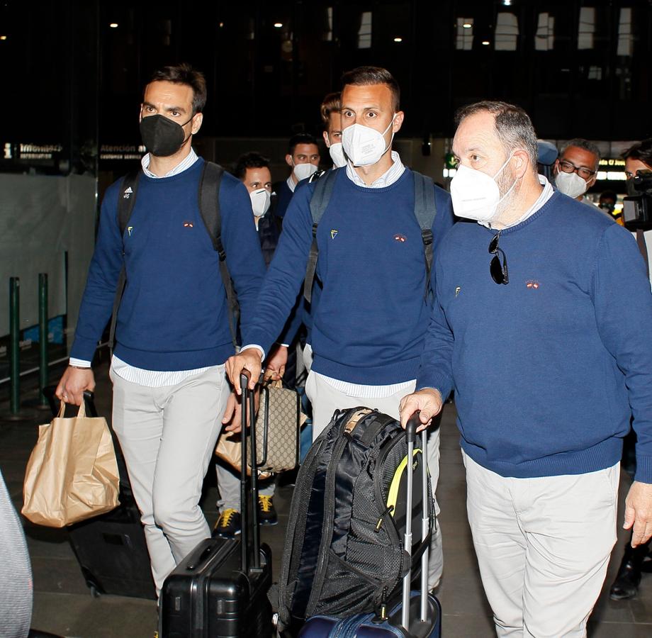 FOTOS: El Cádiz CF, rumbo a Madrid para medirse al Getafe