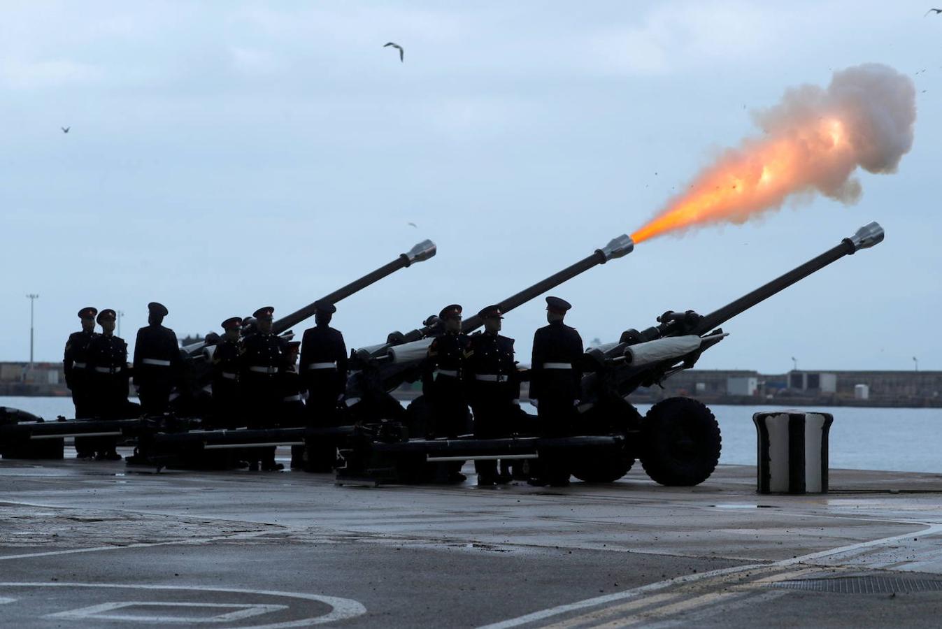 Salvas en Gibraltar por el Duque de Edimburgo. 