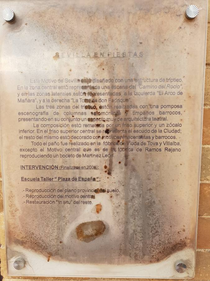 Mal estado de algunos de los parques de Sevilla