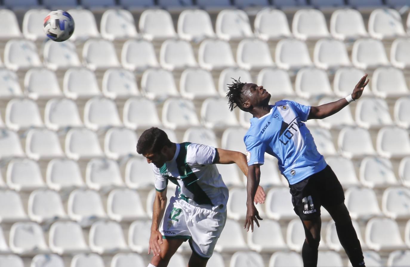 Las mejores imágenes del Córdoba CF - Balompédica Linense