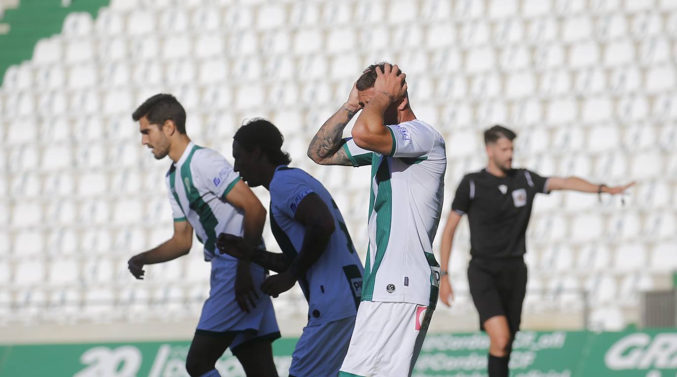 Las mejores imágenes del Córdoba CF - Balompédica Linense