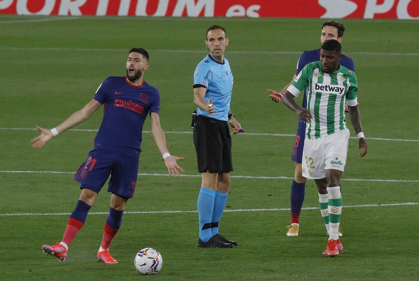 Partido entre el Betis y el Atlético de Madrid