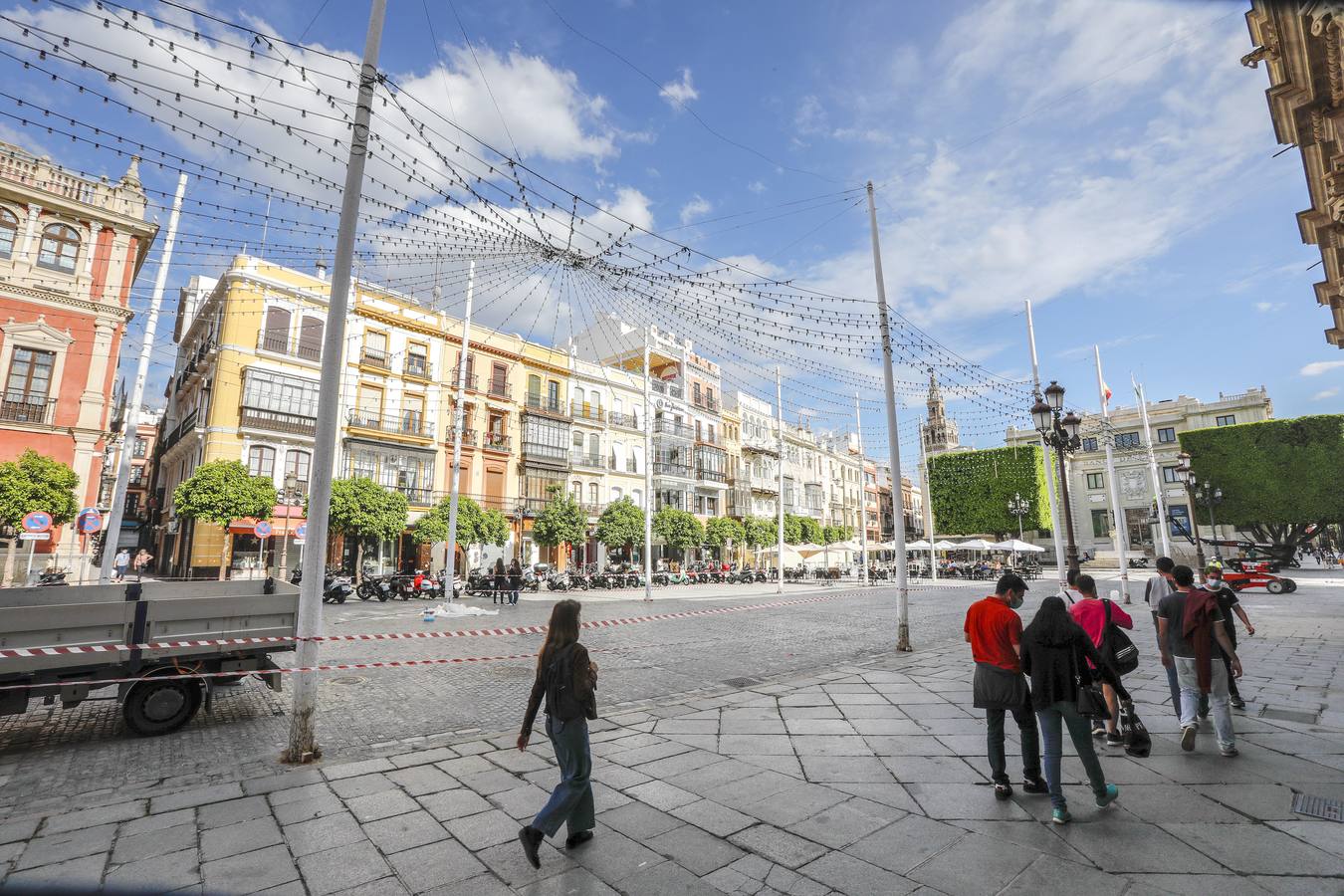 La Junta de Andalucía decide si suspende la &#039;Feria&#039; de Sevilla