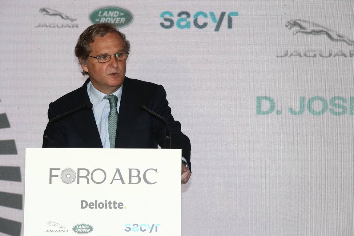 En imágenes: el Foro ABC-Deloitte celebrado en la sede de Vocento