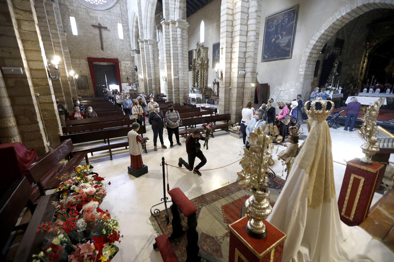 La veneración a la Virgen de los Remedios de Córdoba en martes y 13 en imágenes