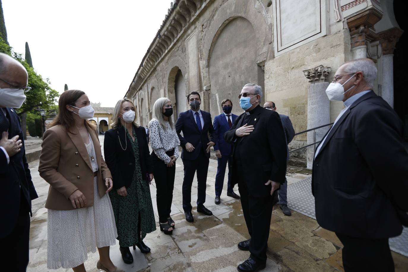 La visita de la consejera de Cultura a las excavaciones de la Mezquita-Catedral de Córdoba, en imágenes