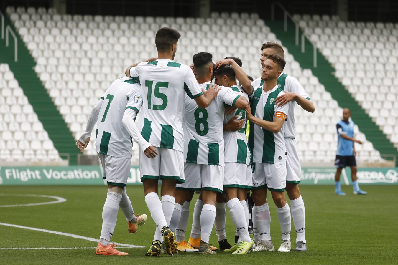 La victoria del Córdoba B ante el Rota, en imágenes