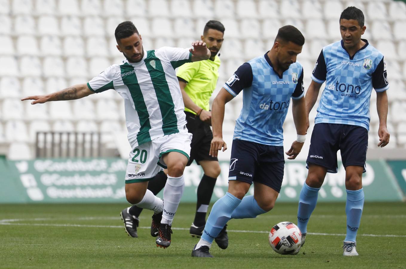 La victoria del Córdoba B ante el Rota, en imágenes