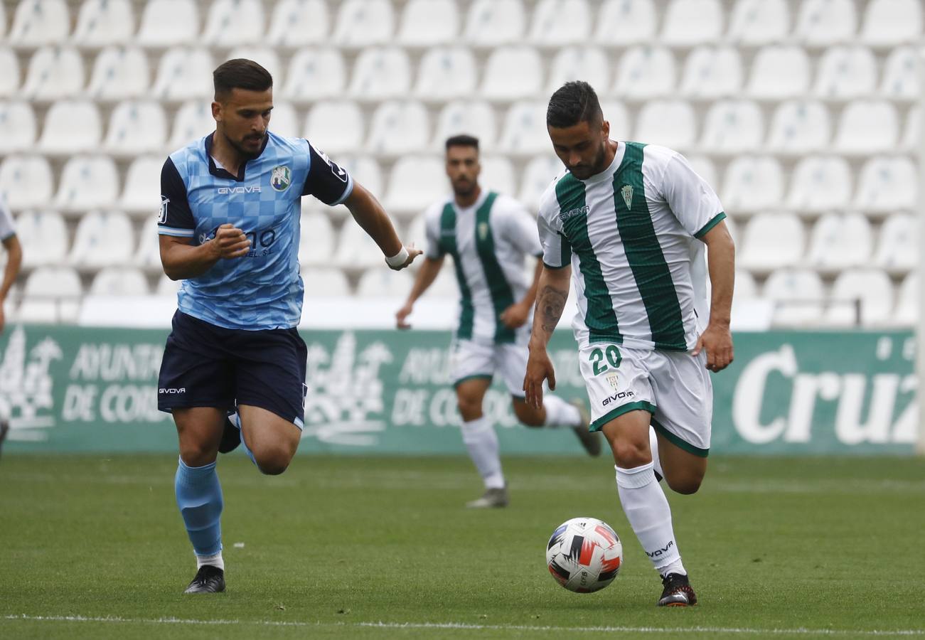 La victoria del Córdoba B ante el Rota, en imágenes