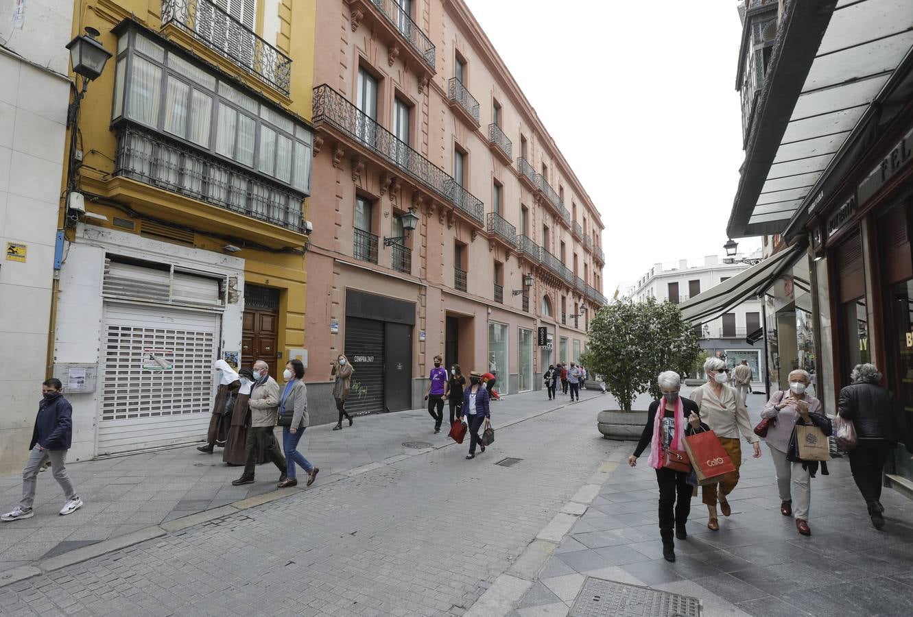 Caen los precios del alquiler en los locales comerciales del Centro de Sevilla