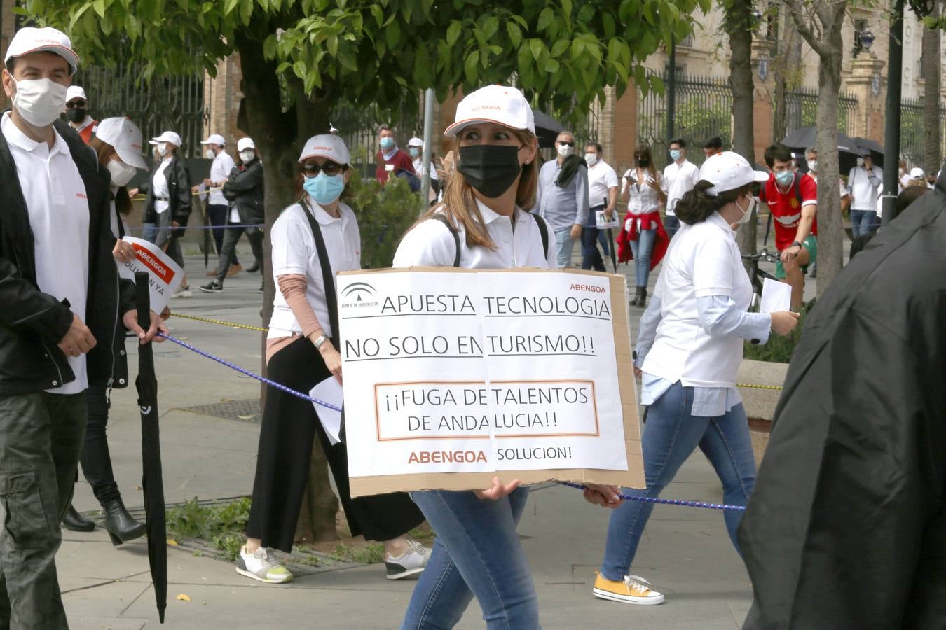 Manifestación de los trabajadores de Abengoa por Sevilla