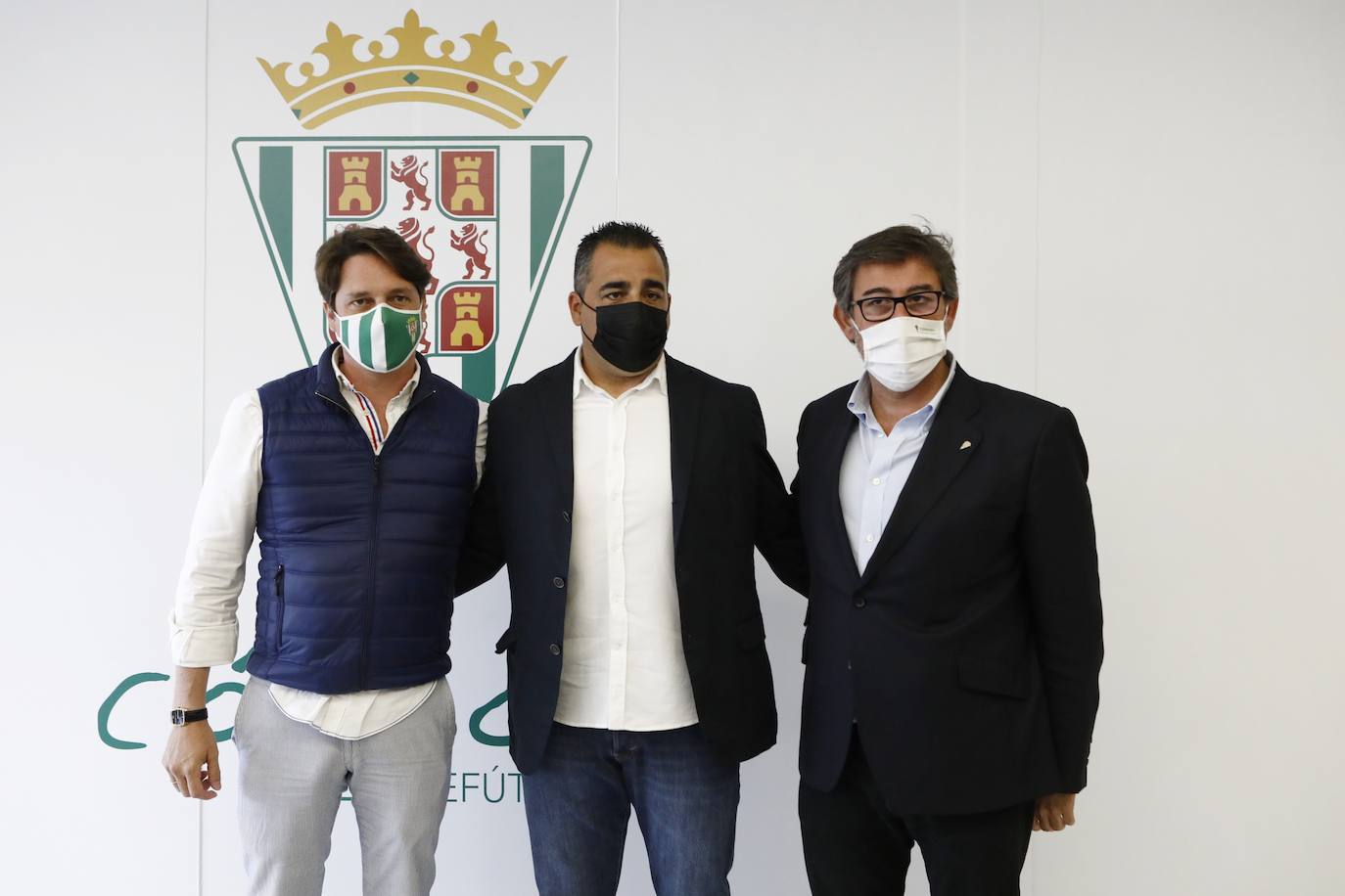 La presentación de Germán Crespo, nuevo entrenador del Córdoba, en imágenes