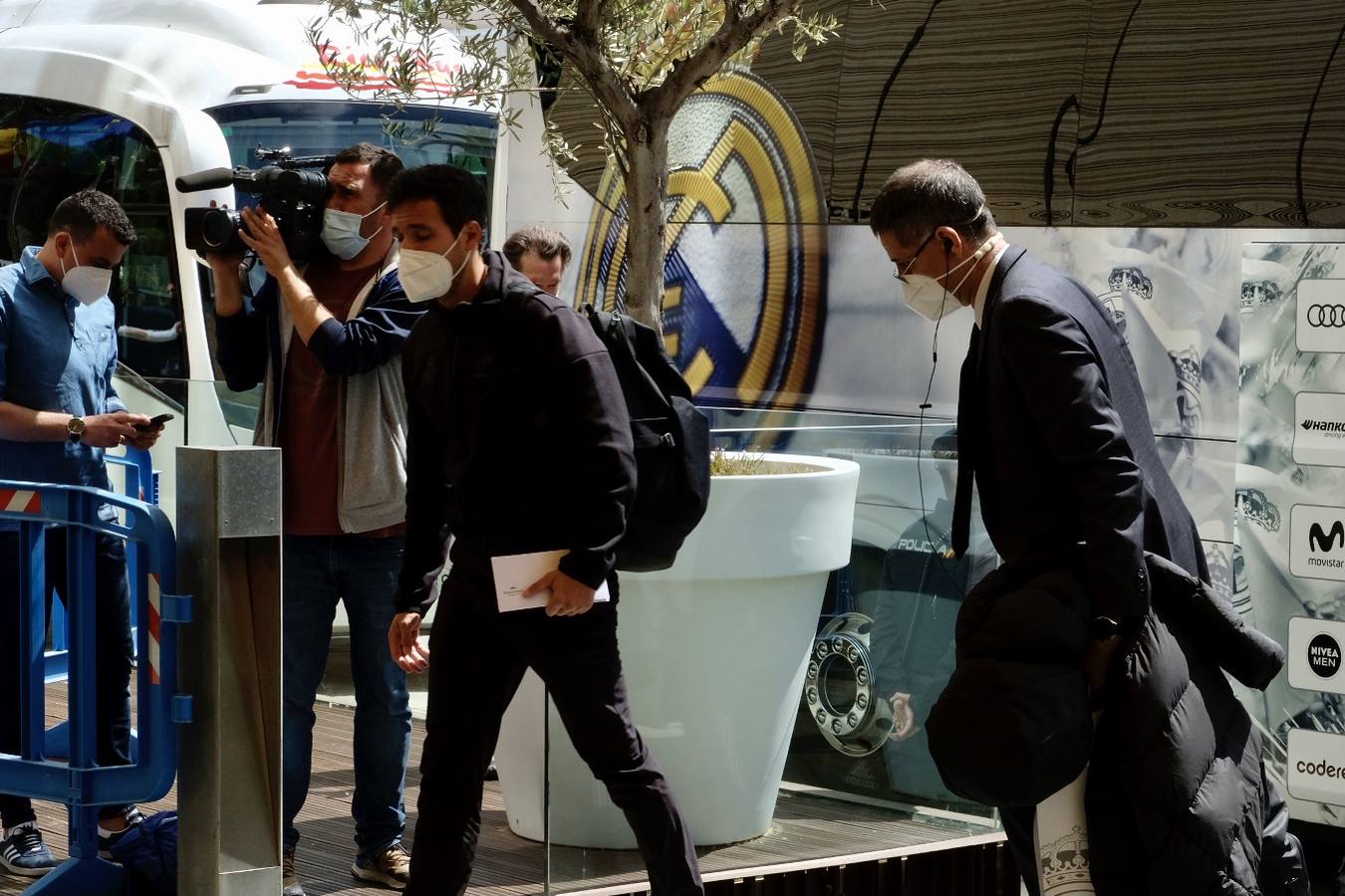 Fotos: La llegada del Real Madrid a Cádiz