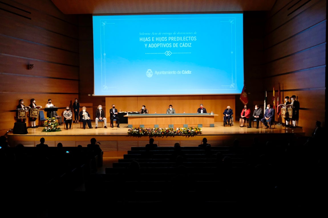En imágenes: Acto de reconocimiento de Hijas e Hijos Predilectos y Adoptivos de Cádiz