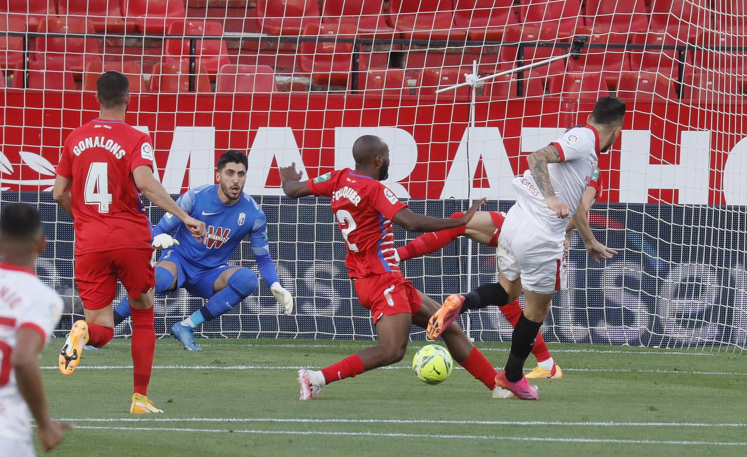 Partido entre el Sevilla y el Granada