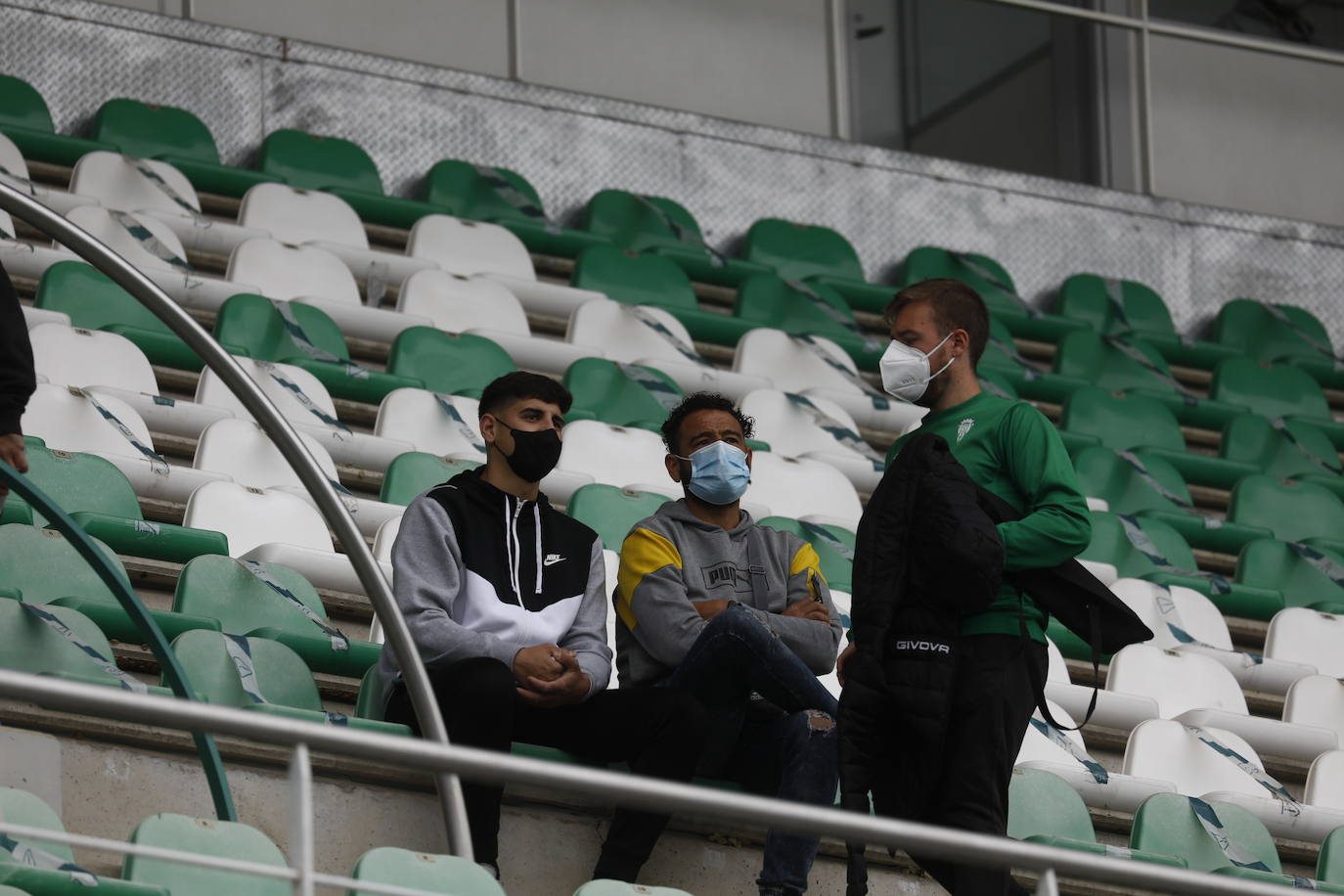 En imágenes, el ambiente del Córdoba CF - Tamaraceite