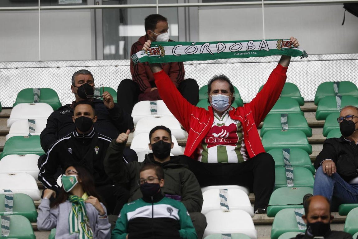 En imágenes, el ambiente del Córdoba CF - Tamaraceite