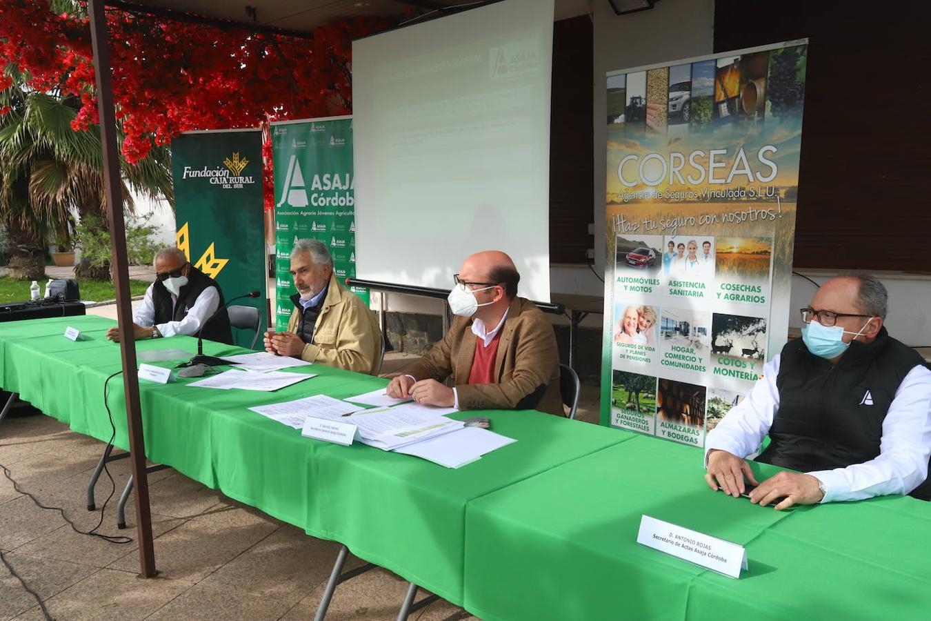 La asamblea anual de Asaja Córdoba, en imágenes