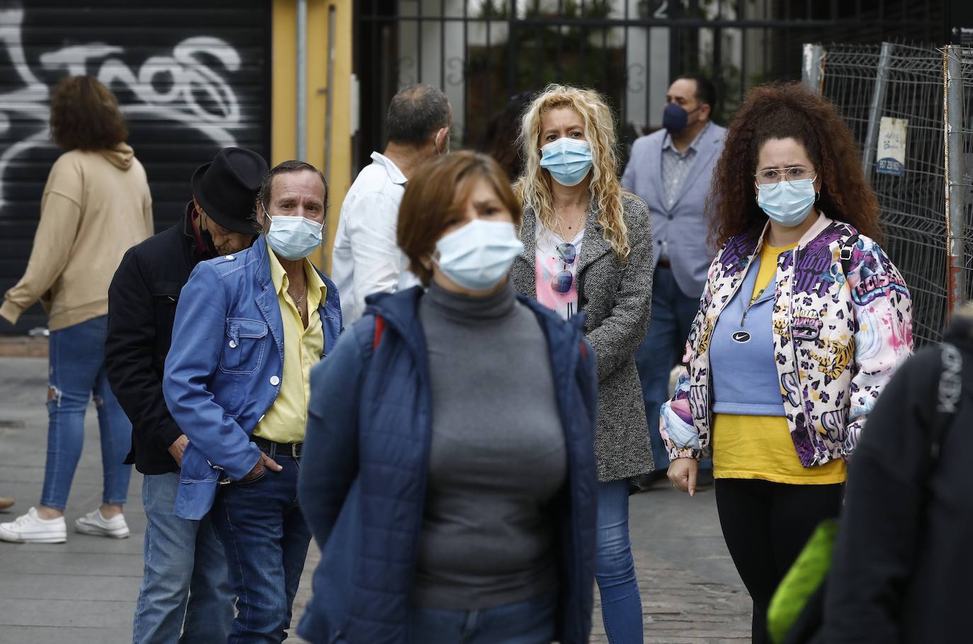 Las pruebas del Covid a los dueños de los Patios de Córdoba, en imágenes