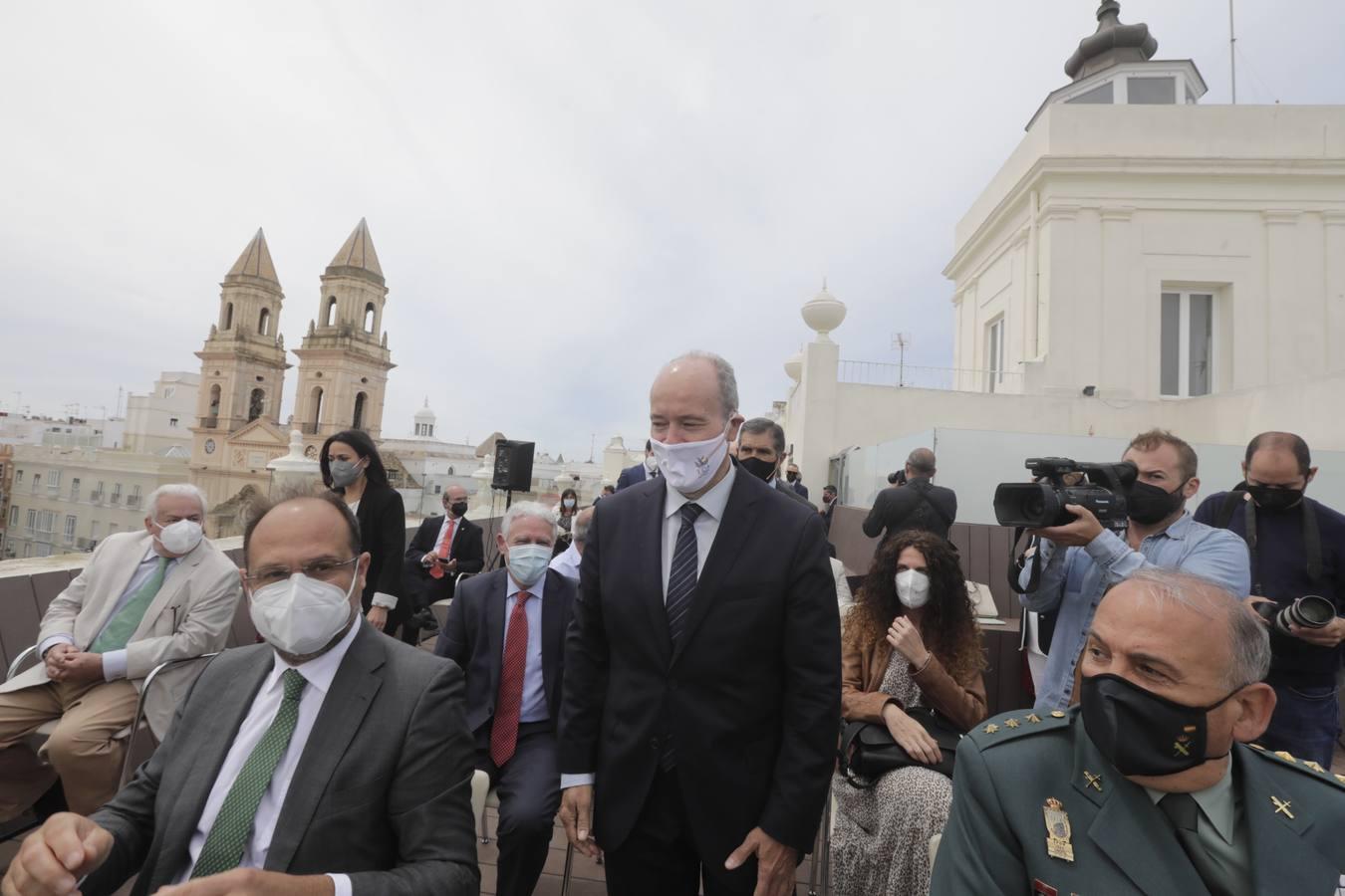 Fotos: El ministro de Justicia, Juan Carlos Campo, de visita en Cádiz