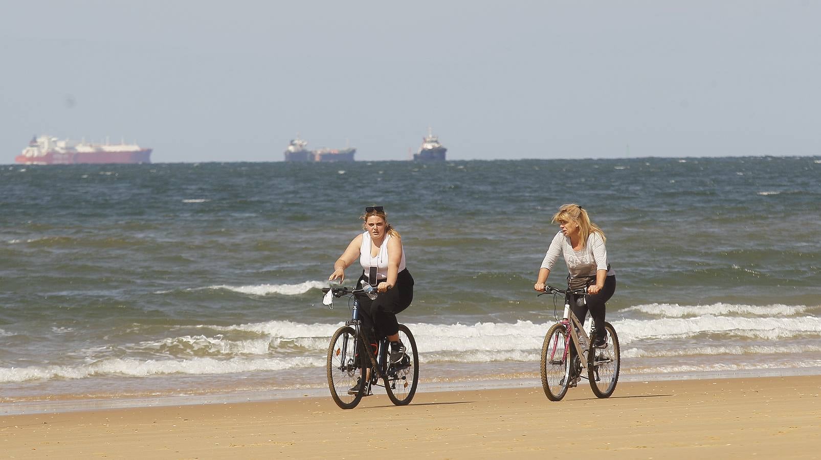 Ambiente este sábado en algunas playas onubenses