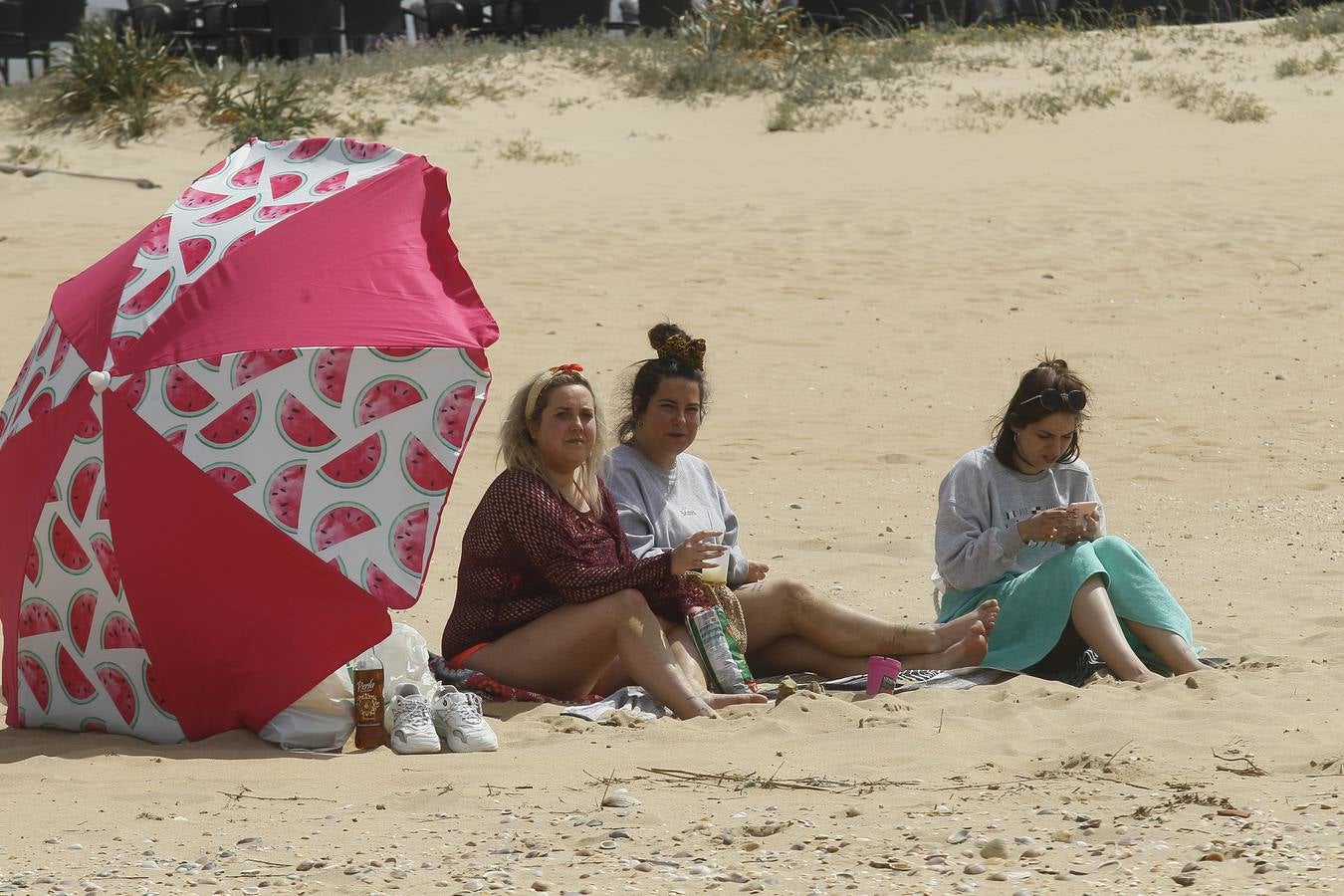 Ambiente este sábado en algunas playas onubenses