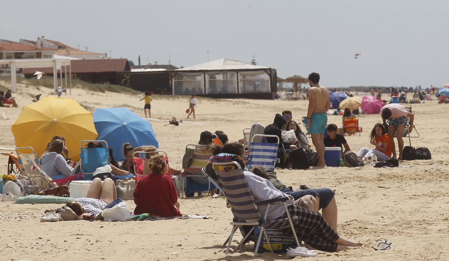 Ambiente este sábado en algunas playas onubenses