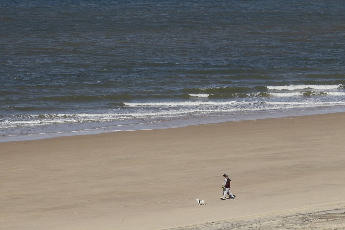 Ambiente este sábado en algunas playas onubenses