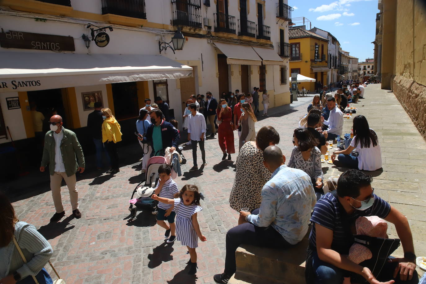 El ambiente en la Judería y el Centro de Córdoba, en imágenes