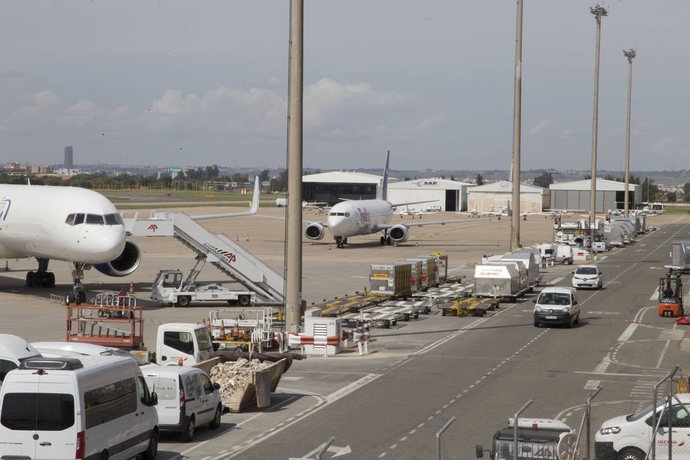 Obras en el aeropuerto de Sevilla