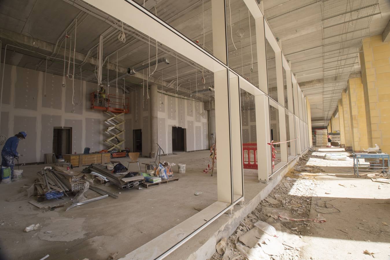 Obras en el aeropuerto de Sevilla