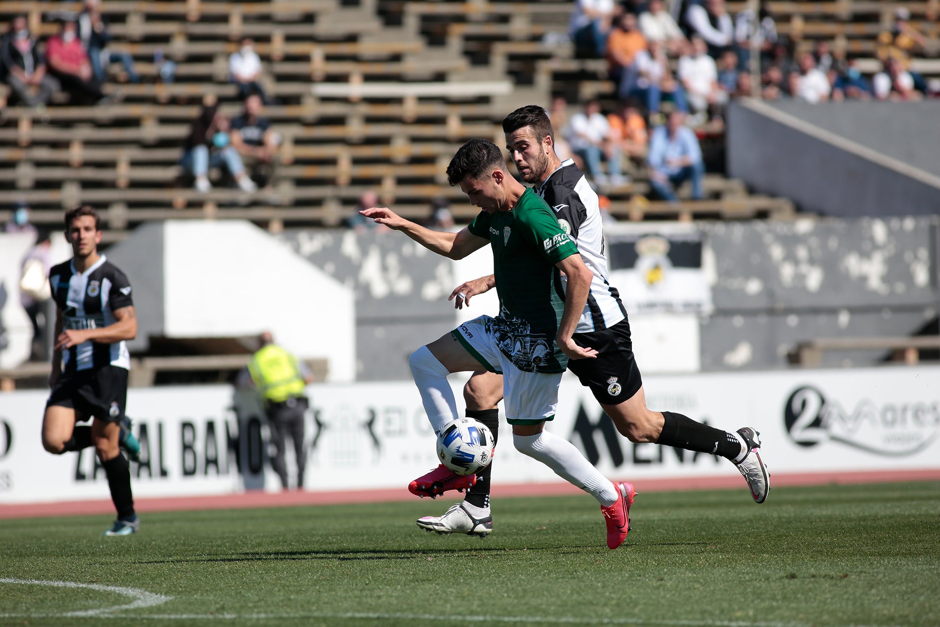 Las mejores imágenes del Linense - Córdoba CF