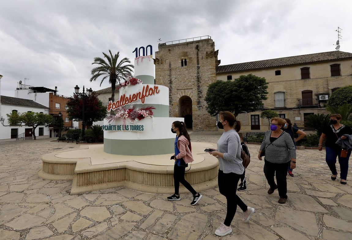 Cañete de las Torres y su paraíso floral, en imágenes