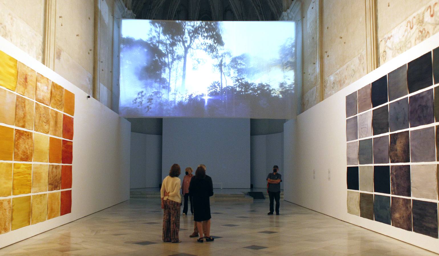 Inauguración de la exposición 'Amazonía' en el CAAC