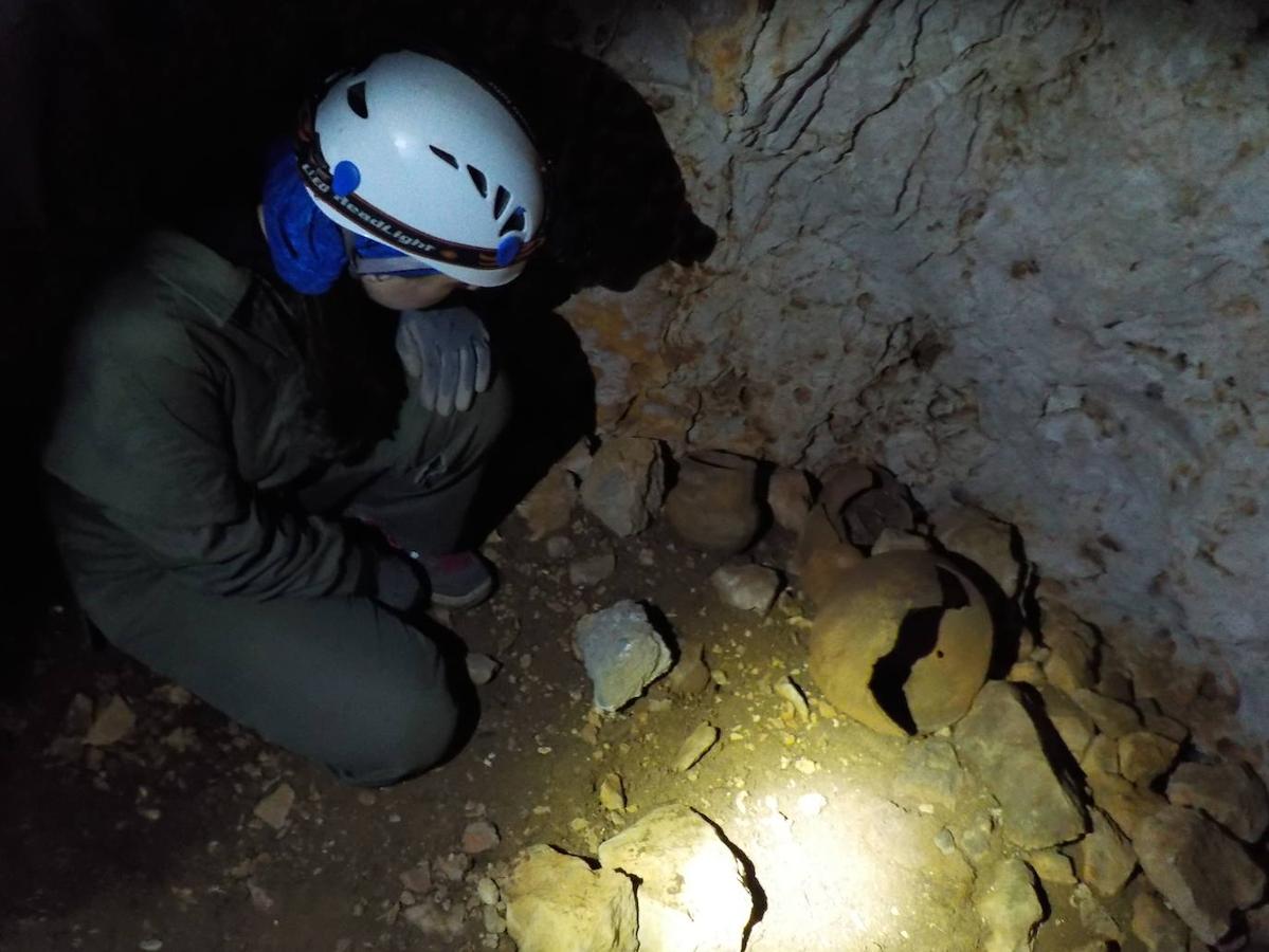 El trabajo de los espeleólogos en Córdoba, en imágenes