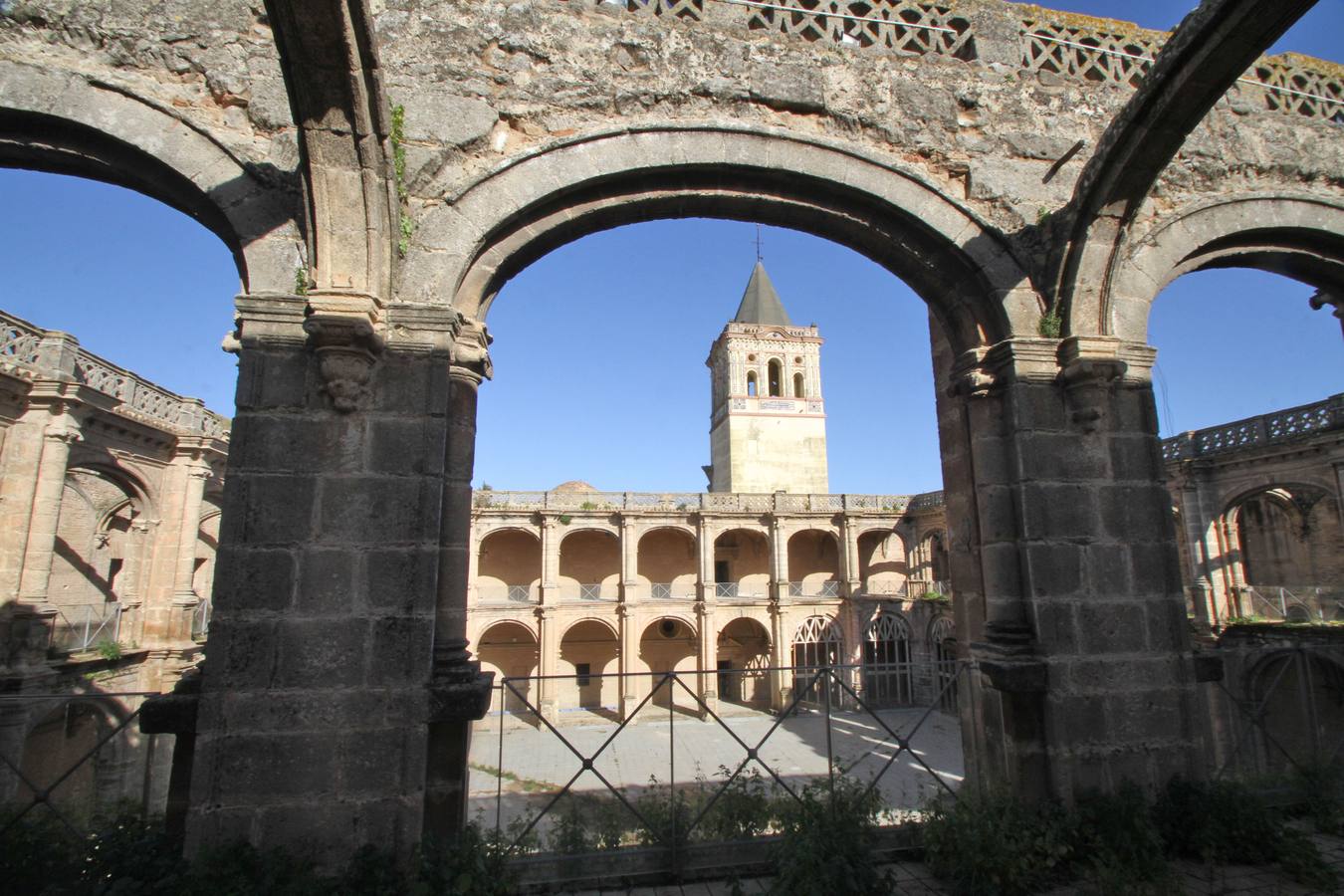 Monasterio San Jerónimo .‘Sevilla periférica y conventual’