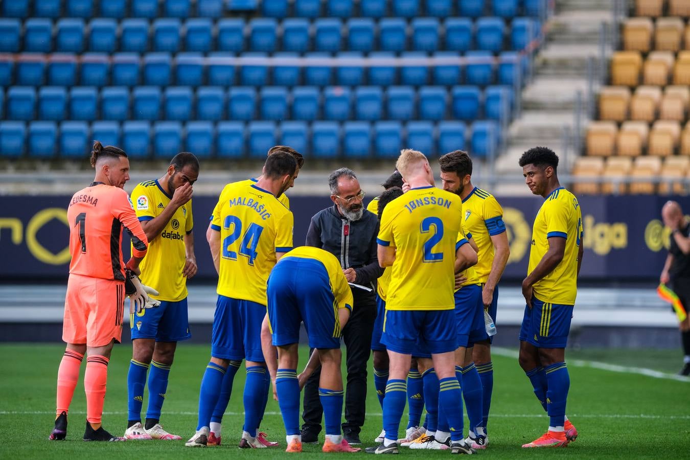 Fotos: Partido Cádiz-Huesca