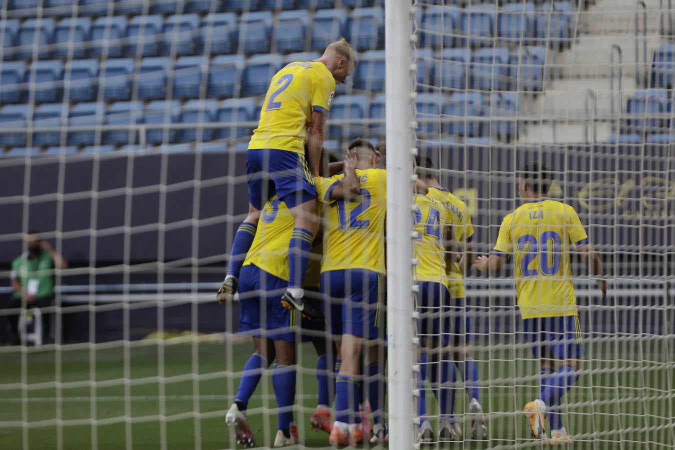 Fotos: Partido Cádiz-Huesca