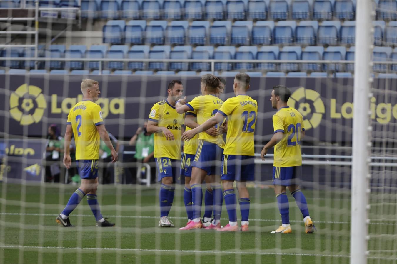 Fotos: Partido Cádiz-Huesca