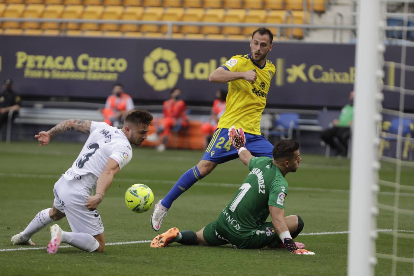 Fotos: Partido Cádiz-Huesca