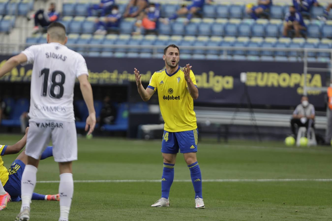 Fotos: Partido Cádiz-Huesca