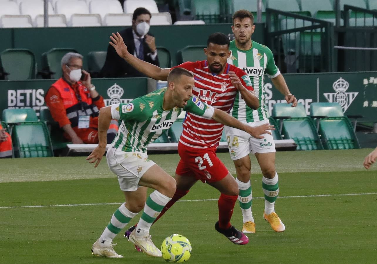 Victoria del Betis sobre el Granada (2-1)