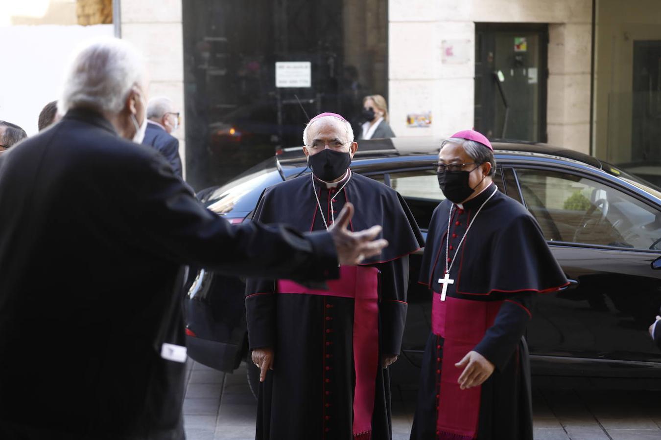 La misa en Montilla del Nuncio del Papa, en imágenes