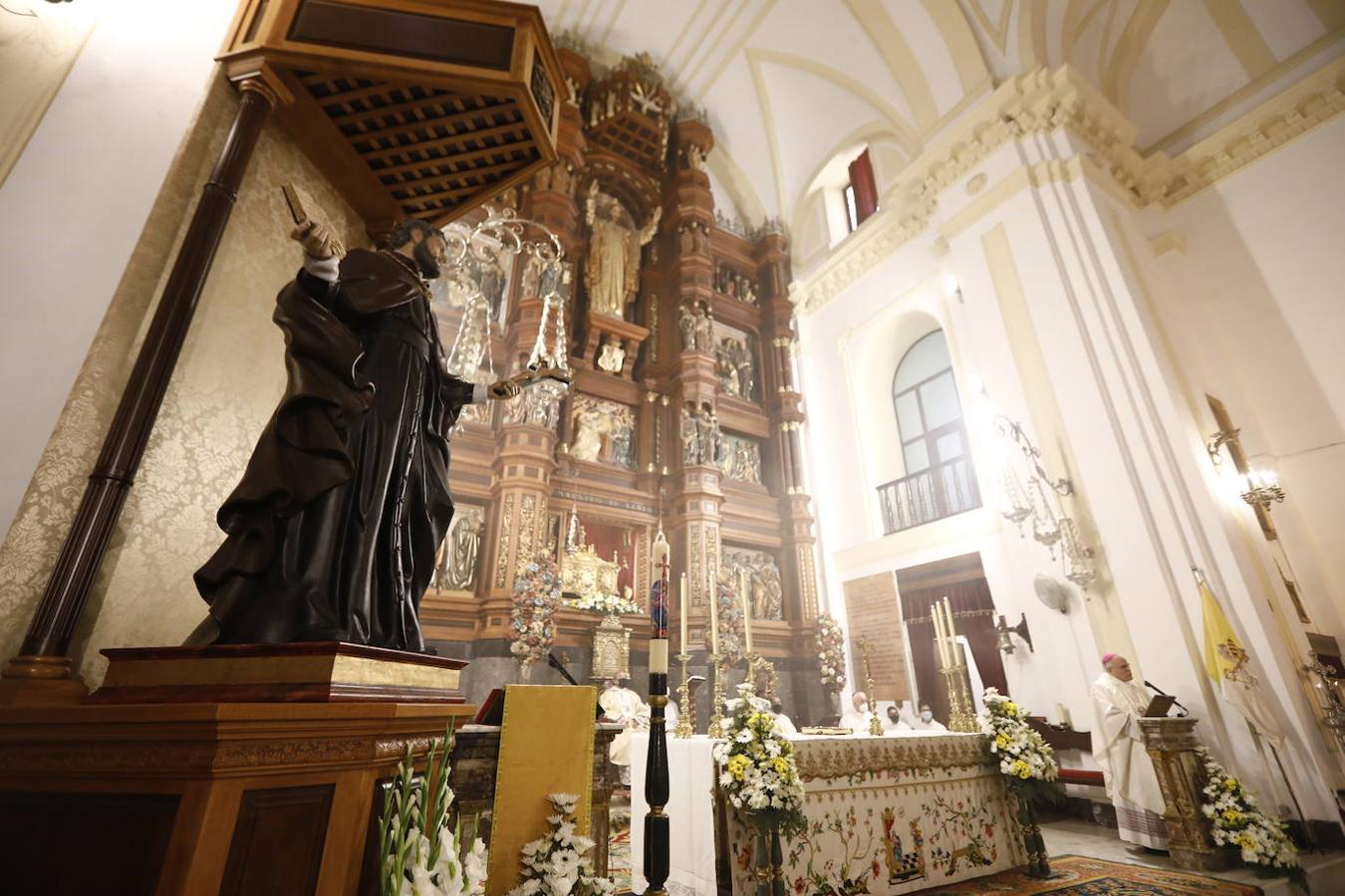 La misa en Montilla del Nuncio del Papa, en imágenes