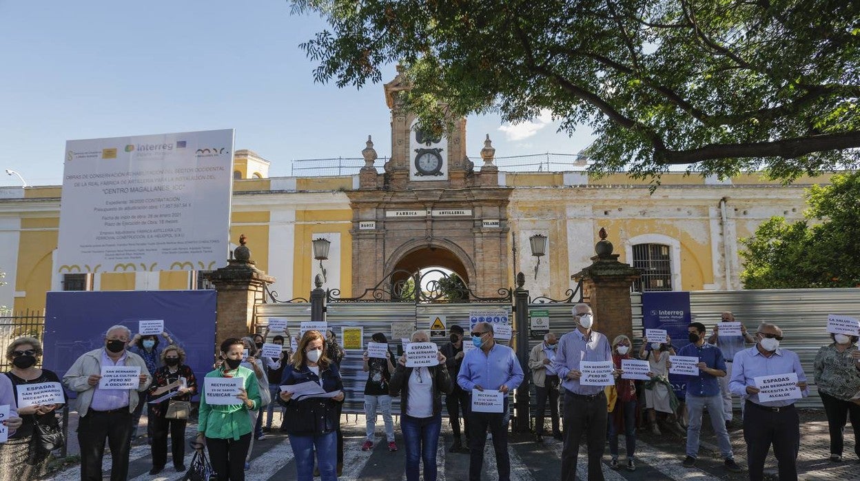 En imágenes, los vecinos de San Bernardo protestan por las máquinas de Artillería