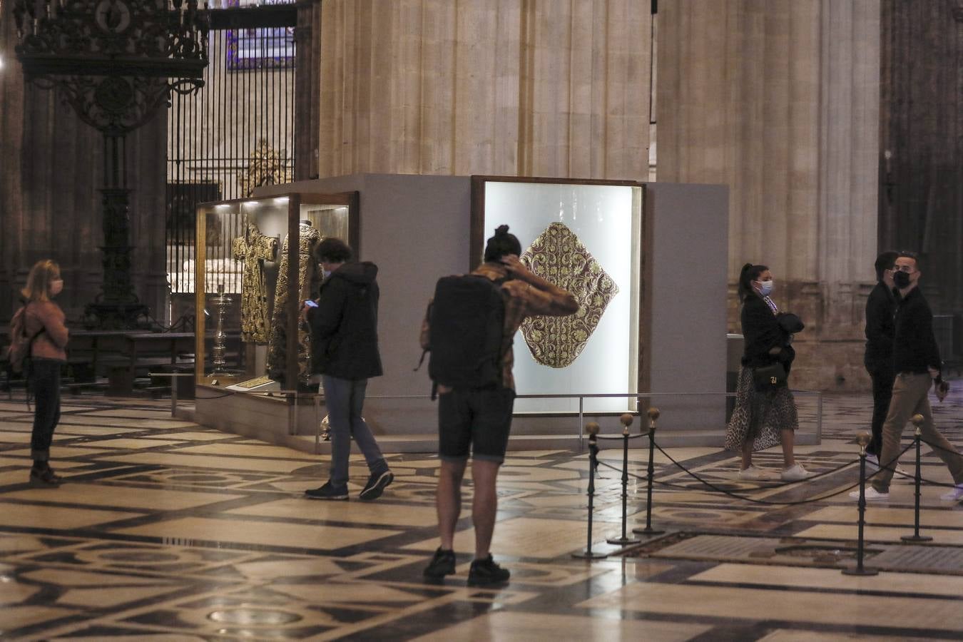 Vuelven las visitas a la Catedral de Sevilla tras el estado de alarma