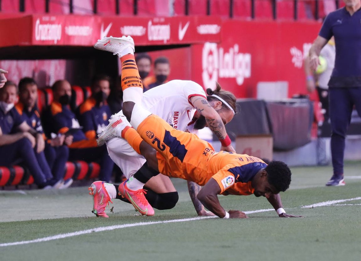 Partido entre el Sevilla F.C. y el Valencia C.F.