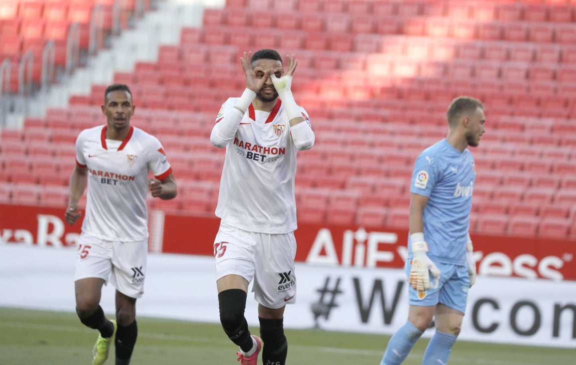 Partido entre el Sevilla F.C. y el Valencia C.F.