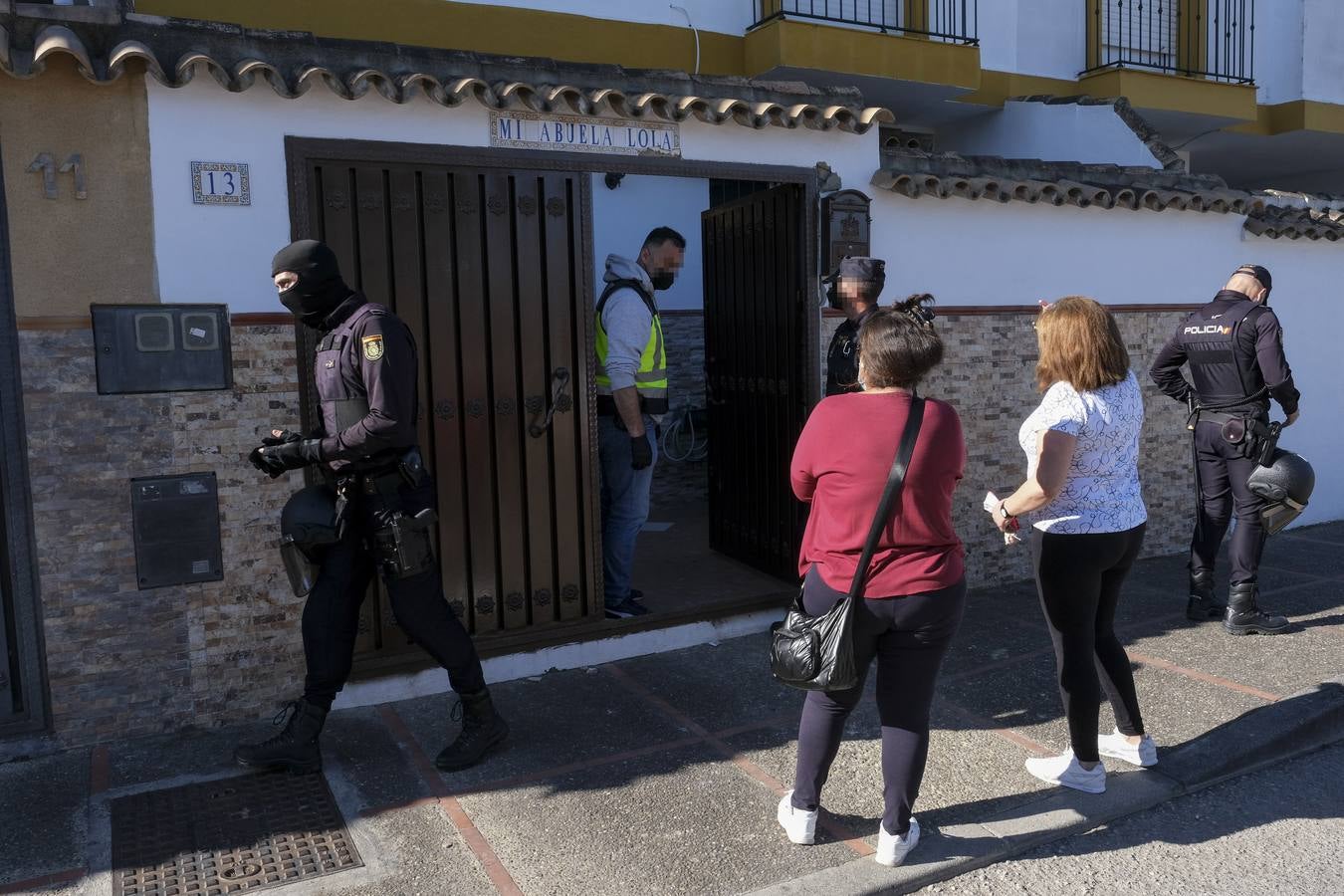 Operación de la Policía Nacional contra el tráfico de drogas en San Fernando