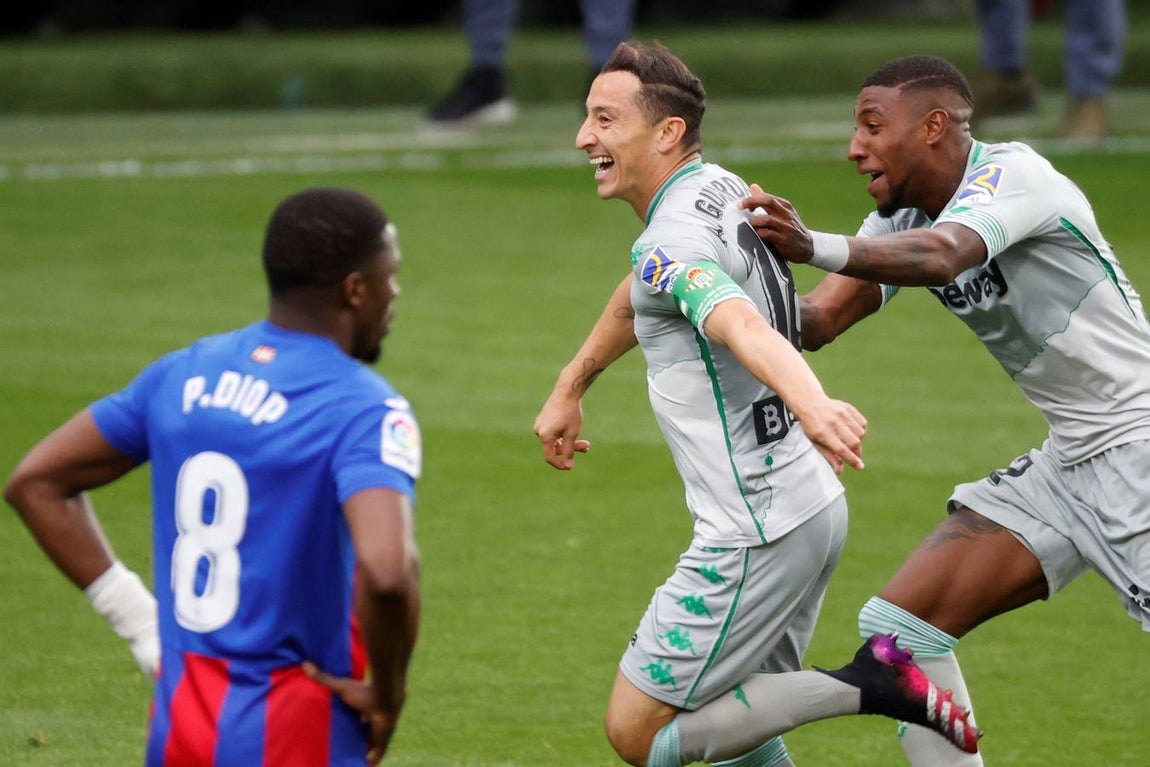 En imágenes, el partido entre el Eibar y el Betis